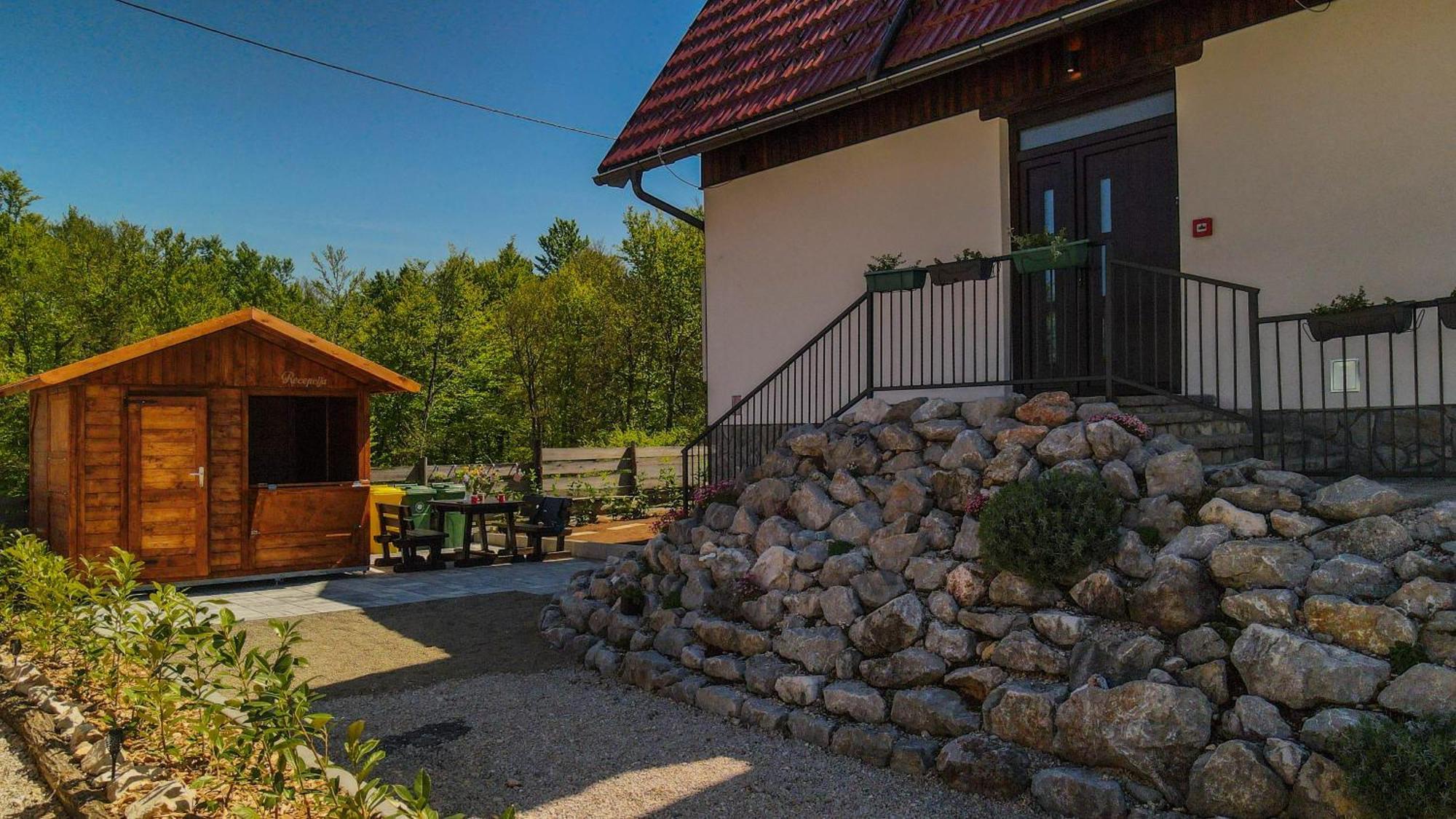 Plitvicka Kuca M - Holiday Lodge Plitvicka Jezera Luaran gambar