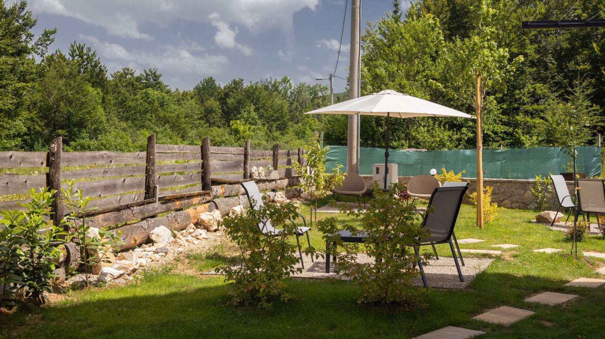 Plitvicka Kuca M - Holiday Lodge Plitvicka Jezera Luaran gambar